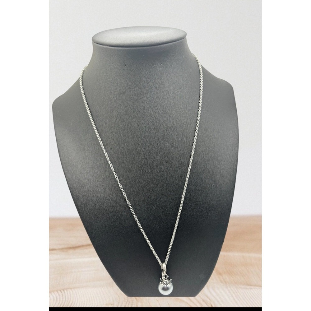 Sterling Necklace with Natural pearl Pendant